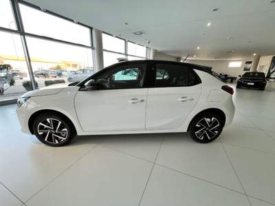 Opel Corsa 1.2 GS 100cv Km.Zero Bianco usata Massanzago