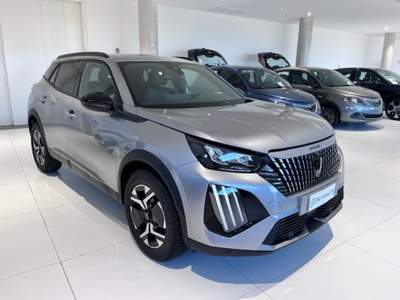 Peugeot 2008 130cv EAT8 Allure Vision+Winter Pack Grigio usata Massanzago