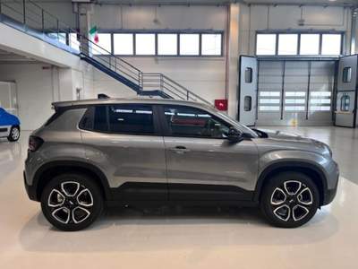 Jeep Avenger 1.2 Turbo Summit Km.Zero Grigio usata Massanzago