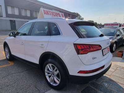 Audi Q5 2.0 TDI 190 CV quattro S tronic Business Bianco usata Poirino