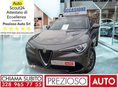 Alfa Romeo Stelvio 2.2 Turbodiesel 190 CV AT8 Q4 Business Grigio usata Poirino