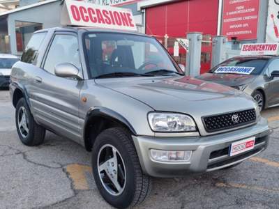 Toyota RAV4 RAV4 2.0i 16V cat 3 porte Grigio usata Poirino