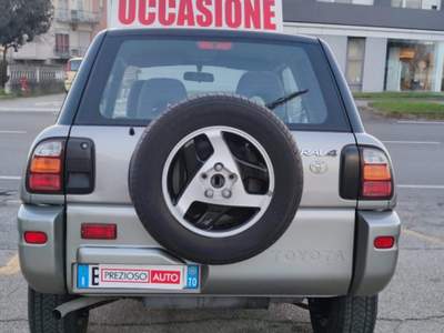 Toyota RAV4 RAV4 2.0i 16V cat 3 porte Grigio usata Poirino