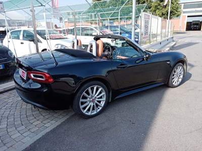 Fiat 124 spider 1.4 MultiAir Lusso PACK NAVY Nero usata Poirino