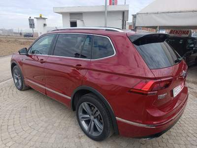 Volkswagen Tiguan Allspace 2.0 TDI 200 CV SCR DSG 4MOT. Advanced R-Line Grigio usata Poirino