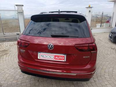 Volkswagen Tiguan Allspace 2.0 TDI 200 CV SCR DSG 4MOT. Advanced R-Line Grigio usata Poirino