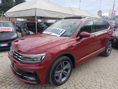 Volkswagen Tiguan Allspace 2.0 TDI 200 CV SCR DSG 4MOT. Advanced R-Line Grigio usata Poirino