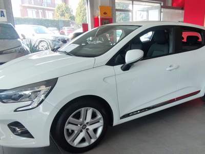 Renault Clio Full Hybrid E-Tech 140 CV 5 porte Zen OK X NEOPAT. Bianco usata Poirino