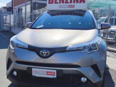 Toyota C-HR 1.8 Hybrid E-CVT Lounge Argento usata Poirino