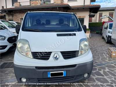 Renault Trafic T27 2.0 dCi/115 PC-TN Furgone DPF Bianco usata VALBREMBO
