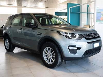Land Rover Discovery Sport 2.0 150cv Pure 4 Awd Grigio usata Polignano a Mare