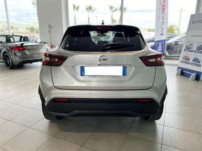 Nissan Juke 1.0 1.0 DIG-T N-CONNECTA  Automatica Grigio usata Polignano a Mare