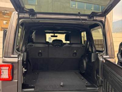 Jeep Wrangler Unlimited 2.2 Mjt II Sahara 4wd  CON IVA ESPOSTA Grigio usata Concesio