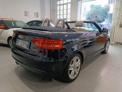 Audi A3 Cabrio 2.0 TDI F.AP. Attraction Blu/Azzurro usata Milano