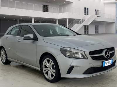 Mercedes-Benz Classe A W176 -  d Sport auto my16 Argento usata Pescara