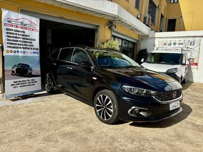 Fiat Tipo 1.3 Mjt S&S SW Lounge Nero usata OLBIA