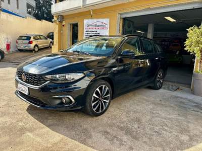Fiat Tipo 1.3 Mjt S&S SW Lounge Nero usata OLBIA