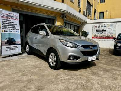 Hyundai ix35 2.0 CRDi 4WD Xpossible GANCIO TRAINO Grigio usata OLBIA