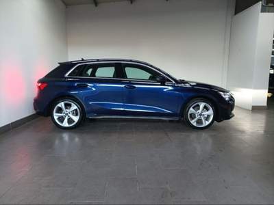 Audi A3 35 TDI S tronic S line edition PANORAMA - MATRIX Blu/Azzurro usata Magenta