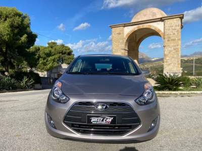 Hyundai ix20 1.4 CRDI 90 CV XPossible GUIDABILE NEOPATENTATI Argento usata Valderice