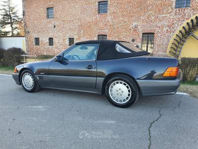 Mercedes-Benz SL Rara versione cambio manuale Nero usata CASALPUSTERLENGO