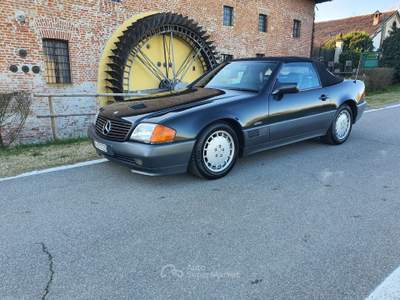Mercedes-Benz SL Rara versione cambio manuale Nero usata CASALPUSTERLENGO
