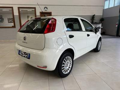 Fiat Punto 1.4 8V Natural Power Lounge METANO 01-2028 Bianco usata Rovetta