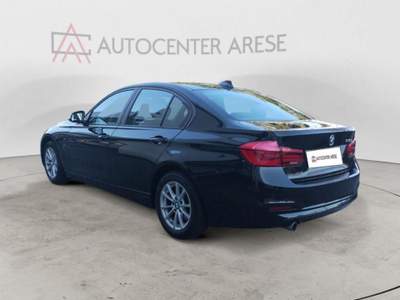 BMW Serie 3 318d d Business Advantage aut. Nero usata RHO