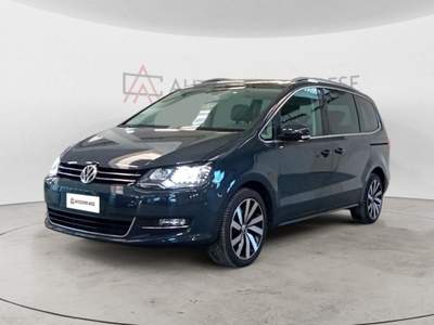 Volkswagen Sharan 2.0 TDI 177 CV SCR DSG Executive BlueMotion Tech. Grigio usata CARONNO PERTUSELLA