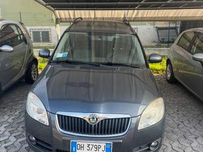 Skoda Roomster 1.4 TDI 80CV Comfort Grigio usata Cormons