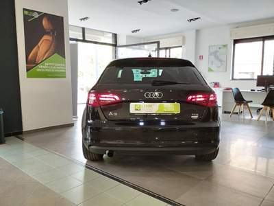 Audi A3 SPB 1.6 TDI ultra Attraction NEOPATENTATI Nero usata Amantea CS
