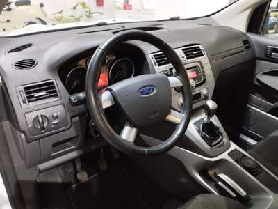 Ford Kuga 2.0 TDCi 140 CV 2WD Titanium DPF NEOPATENTATI Bianco usata Amantea CS