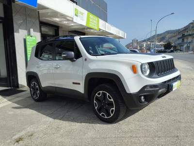 Jeep Renegade 2.0 Mjt 170CV 4WD Active Drive Low Trailhawk Bianco usata Amantea CS