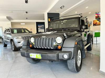 Jeep Wrangler Unlimited 2.8 CRD DPF Rubicon Auto Nero usata Amantea CS