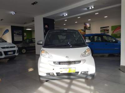 Smart ForTwo 800 33 kW Coupé Pulse CDi NEOPATENTATI Bianco usata Amantea CS