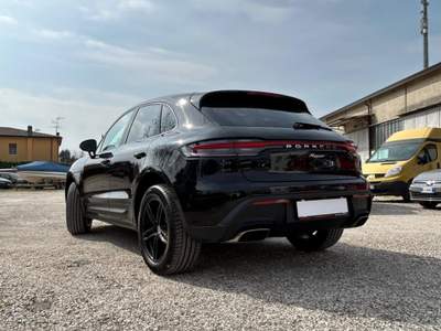 Porsche Macan 2.0 Nero usata MAZZANO