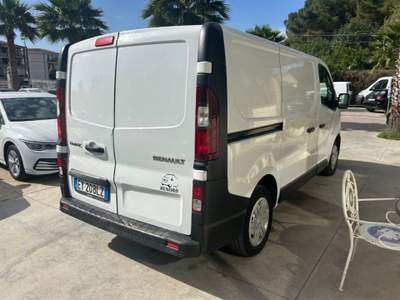 Renault Trafic 1.6 dCi 120CV Bianco usata Caltagirone