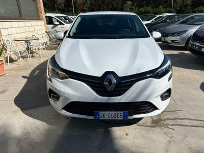 Renault Clio Full Hybrid E-Tech 140 CV Bianco usata Caltagirone