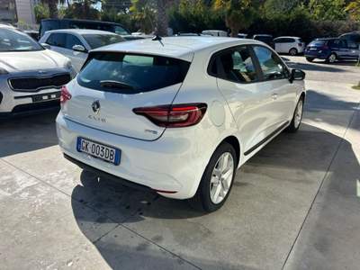 Renault Clio Full Hybrid E-Tech 140 CV Bianco usata Caltagirone