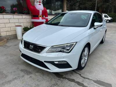 Seat Leon 2.0 TDI 150 CV 5p. FR Bianco usata Caltagirone