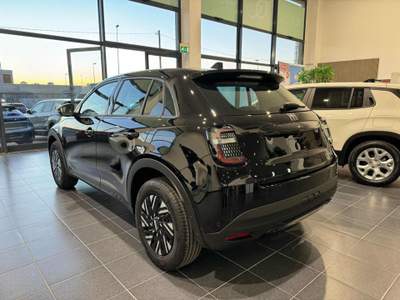 Fiat 600 Hybrid 136 CV DCT MHEV Nero usata Melpignano