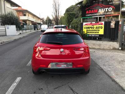 Alfa Romeo Giulietta 1.4 Turbo 120 CV Distinctive Lilla usata Bregnano