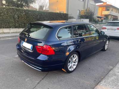 BMW Serie 3 318d d 2.0 143CV cat Touring MSport Blu/Azzurro usata Bregnano