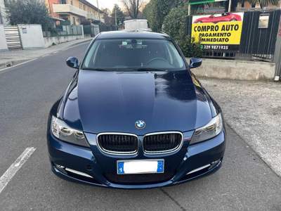 BMW Serie 3 318d d 2.0 143CV cat Touring MSport Blu/Azzurro usata Bregnano