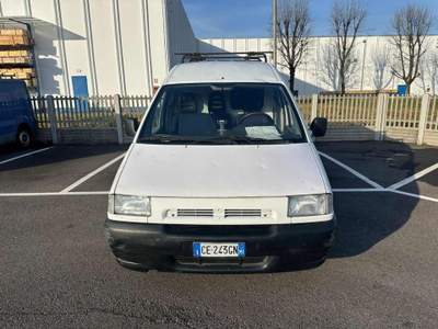 Fiat Scudo 1.9 diesel Furgone Business Bianco usata Bregnano