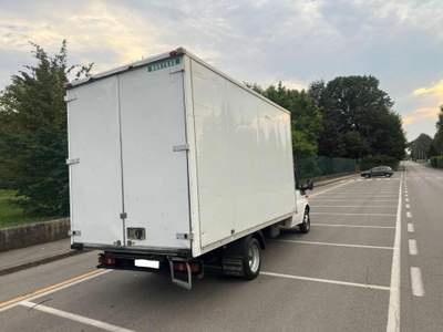 Ford Transit/Tourneo/Bus 350 2.4TD/125cat aut PC Cab Bianco usata Bregnano