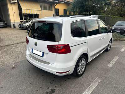 Seat Alhambra 2.0 TDI CR DPF DSG Reference Bianco usata Bregnano