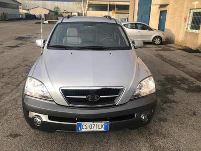 Kia Sorento 2.5 16V CRDI 4WD Active Class Grigio usata Bregnano
