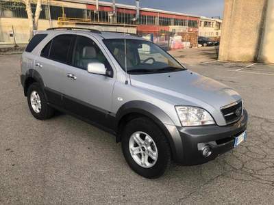 Kia Sorento 2.5 16V CRDI 4WD Active Class Grigio usata Bregnano
