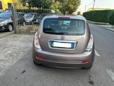 Lancia Ypsilon 1.2 69 CV Elle Grigio usata Bregnano